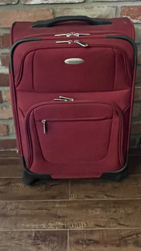 Samsonite, carry on size Luggage
