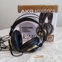 Semi-Open Studio Headphones AKG K 240