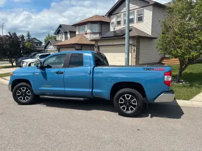 I am the original owner. This is a stunning 2019 Toyota Tundra, a robust and reliable pickup truck p...