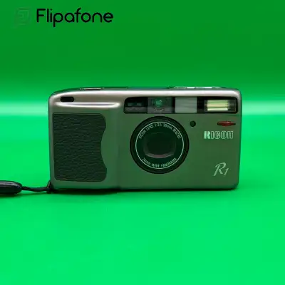Ricoh R1 - Camera, View more