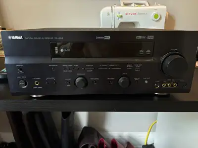 Excellent condition Yamaha RX-V659 7.1-channel receiver. Fully functional and includes original remo...
