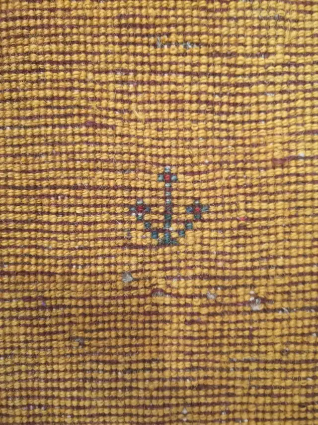 Handmade Gabbeh Kashkoli Wool Area Rug approx 4x6 in Rugs, Carpets & Runners in Oshawa / Durham Region - Image 9