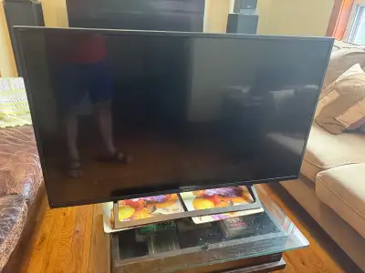 Sony KD-43X720E 43-inch 4K HDR TV, View more