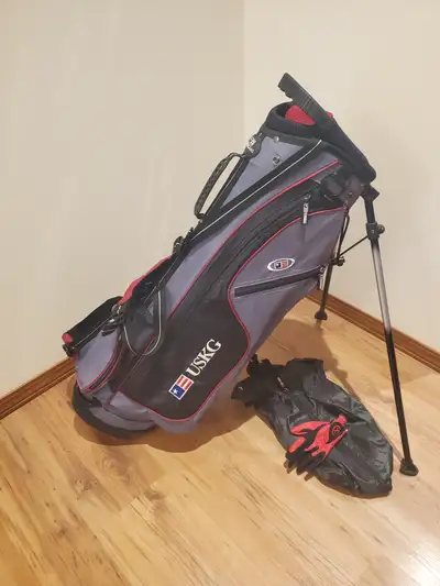 Like new US kids 60 golf bag with rainhood and glove, View more