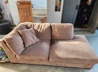 Chaise- Couch