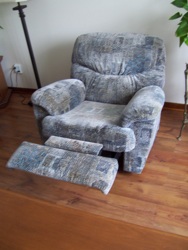 Canapé/Divan – (Style Elran) – Sofa Couch dans Sofas et futons  à Ville de Montréal - Image 4