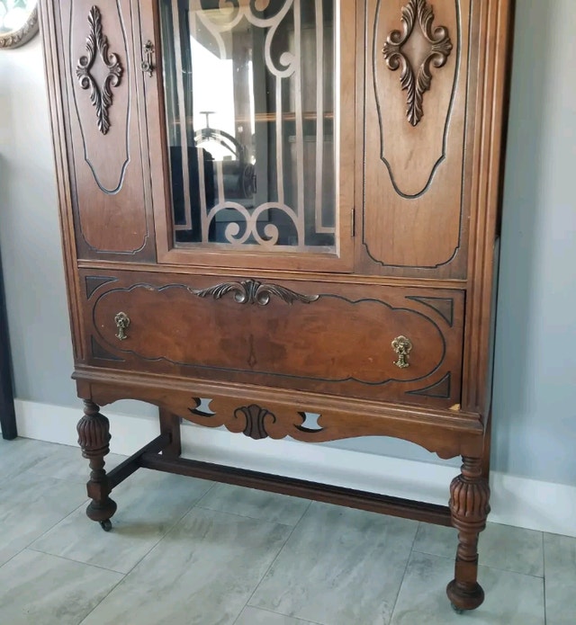 Antique China / Display Delivery Available Hutches