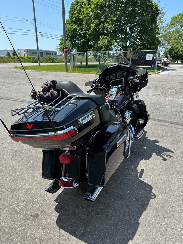 2014 Harley Limited  in Touring in Windsor Region - Image 2