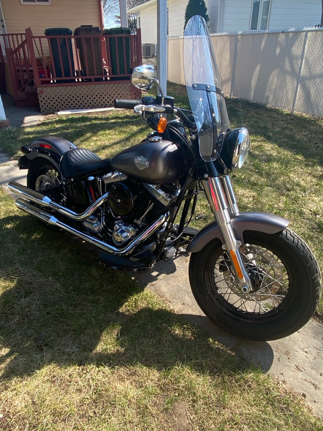 Harley Davidson softail 103 2015 dans Routières  à Saint-Hyacinthe