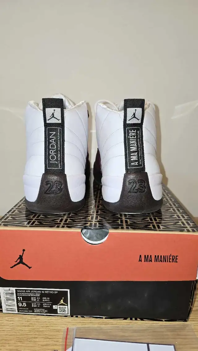 Jordan 12 A Ma Maniére - Size 9.5M/11W  in Men's Shoes in City of Toronto - Image 5