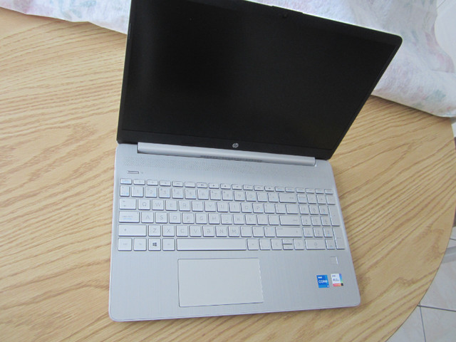 H P Laptop ( 15 - dy 2027 - ca ) in Laptop Accessories in Markham / York Region - Image 2