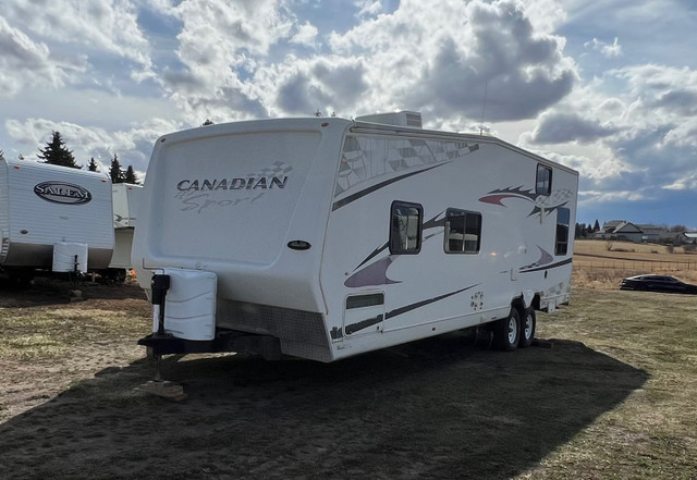 Forest River Toy hauler  in Travel Trailers & Campers in Edmonton