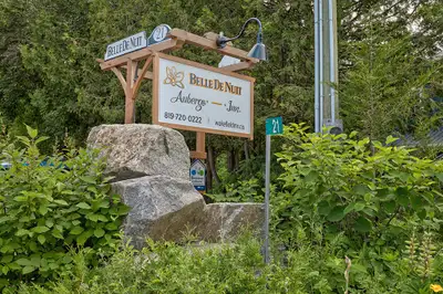 Call Maria Dycha for more informations 819-209-2289 Incroyable opportunité de posséder à la fois une...