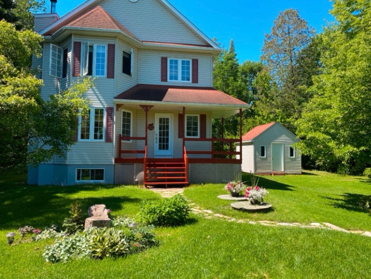 Maison a louer Saint-Sauveur — photo 1