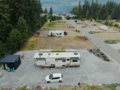 Well now that I have your attention we both know that you stopped on this ad for a reason. We have h...