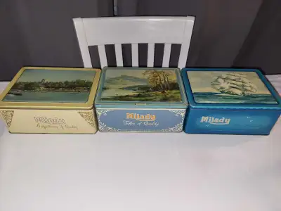 3 boîtes t'offre vintages propres 10$ chaque, View more