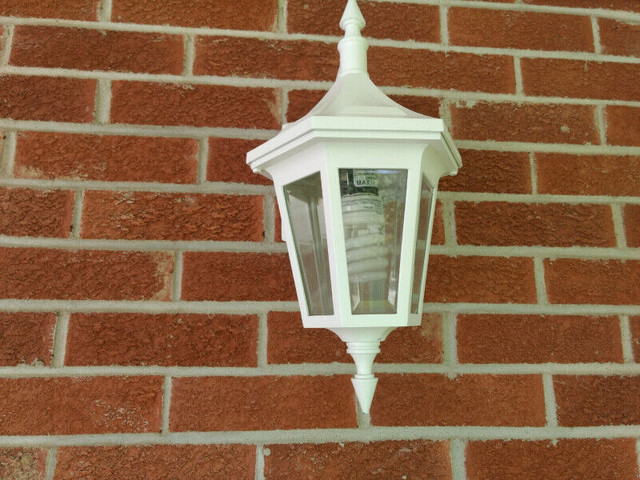 Outdoor Carriage/Lantern light fixtures in Outdoor Lighting in City of Toronto - Image 2