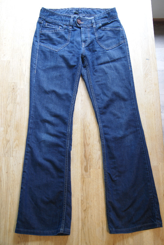 Tommy Hilfiger jeans women's size 4 in Women's - Bottoms in Gatineau