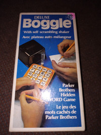 1976 DELUXE  BOGGLE GAME