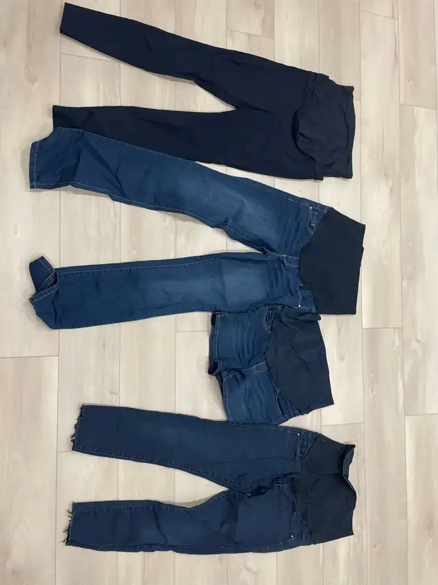 Assorted maternity clothes - size medium63234962425987121