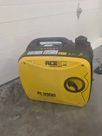 One year old inverter generator i got for sale. starts first pull works like it should always did oi...