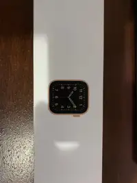 Apple Watch Series 6 SE Gold 