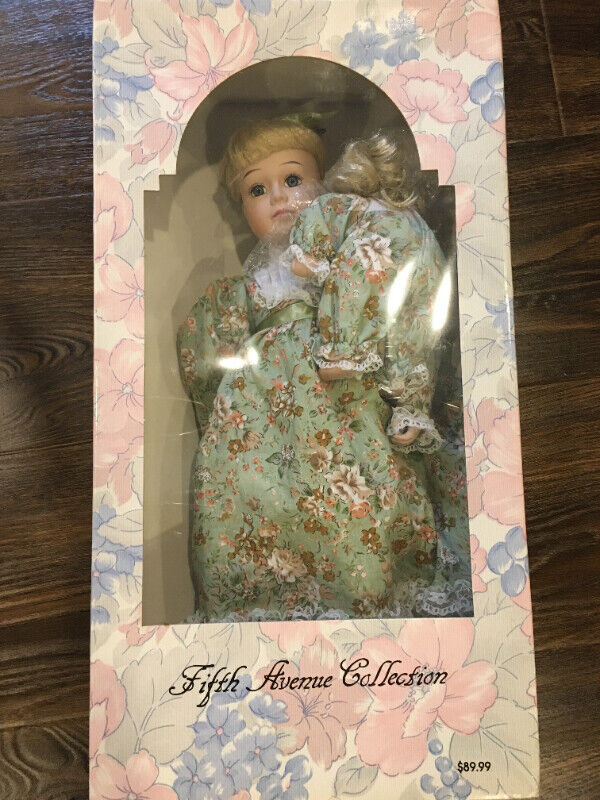 Porcelain Doll in Arts & Collectibles in Hamilton - Image 2