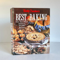 Cook Book - Betty Crocker Best of Baking - Excellent Condition 
