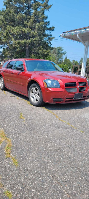 2005 Dodge Magnum