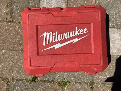 Red toolbox, View more