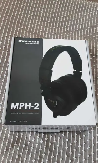 MARANTZ wired headphones, View more