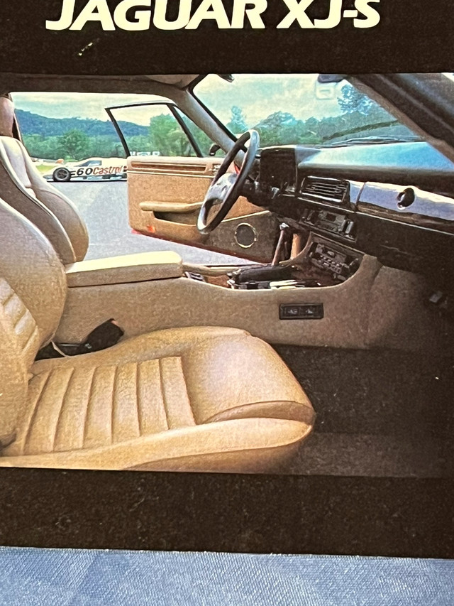 1989 Jaguar XJ-S Original Ad in Arts & Collectibles in Calgary - Image 2