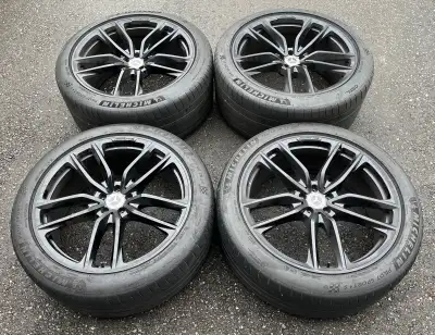 Michelin Pilot Sport 4S MO1 Summer Tires mounted on original staggered 2023 Mercedes Benz GLS 580 *N...