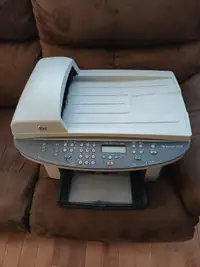 HP Laserjet 3030 All-In-One Printer (B&W)