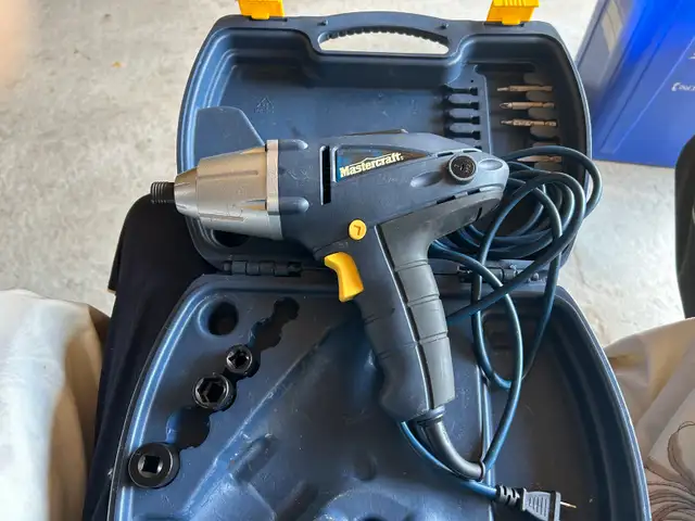 Mastercraft Impact Wrench in Power Tools in Oakville / Halton Region - Image 3