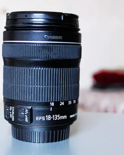 mint Canon EFs 18-135mm IS STM all purpose lens, View more
