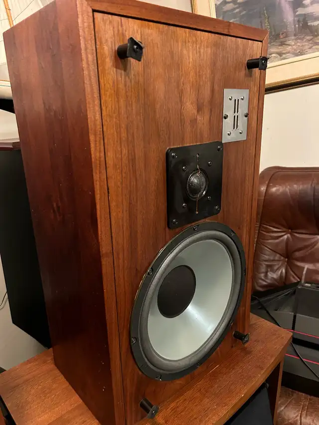 Infinity Quantum Q5 Speakers in Speakers in Ottawa - Image 7