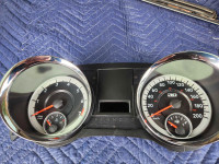 2014 Dodge Grand Caravan instrument cluster gauges