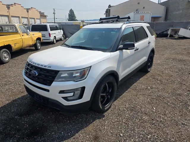 2016 Ford Explorer Sport - Mechanic Special