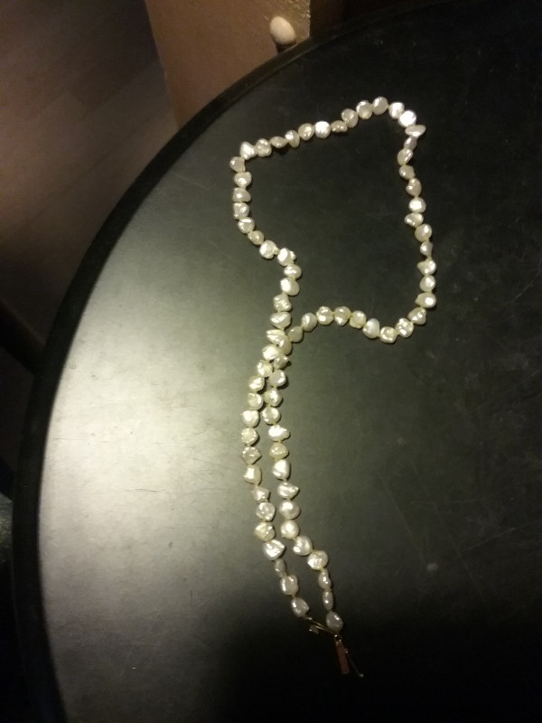Collier en perles d'eau douce. dans Bijoux et montres  à Longueuil/Rive Sud