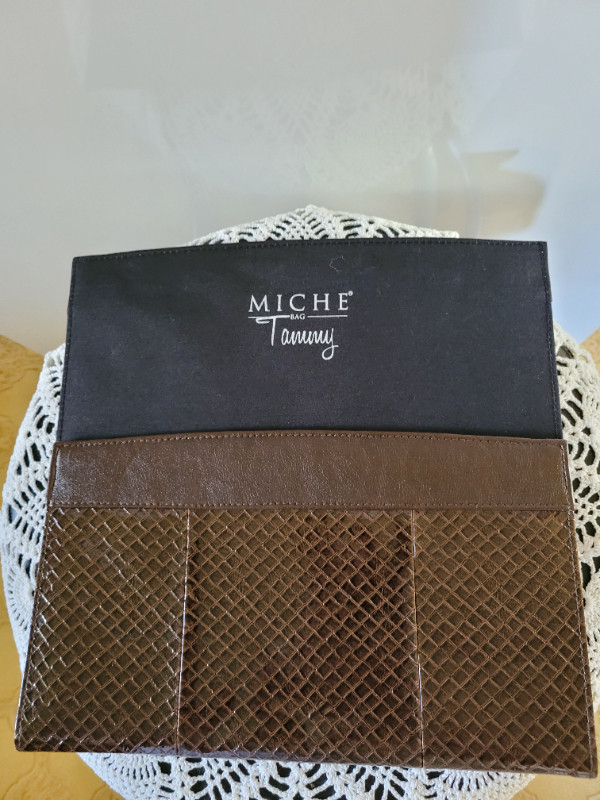 Miche Classic Shell “Tammy” in Women's - Bags & Wallets in Dartmouth - Image 2
