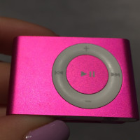 Ipod Shuffle Hot Pink