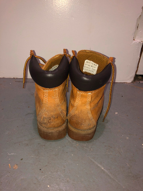 Timberland size 6.5 dans Chaussures pour hommes  à Ville de Montréal - Image 2