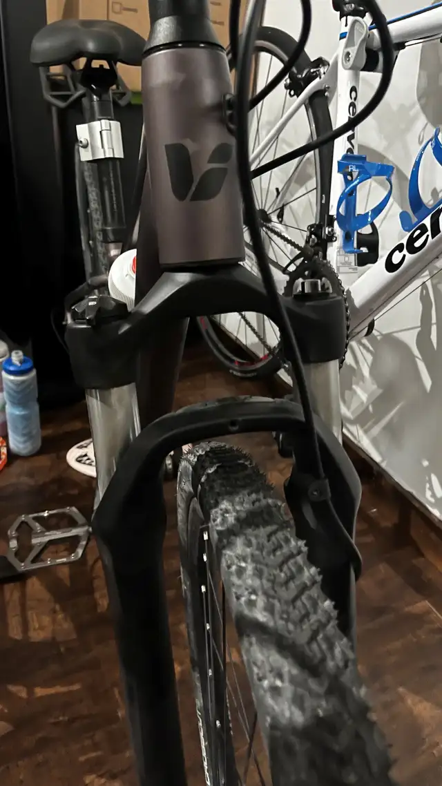 Vélo hybride Liv Rove 1 DD in Cruiser, Commuter & Hybrid in Laval / North Shore - Image 6