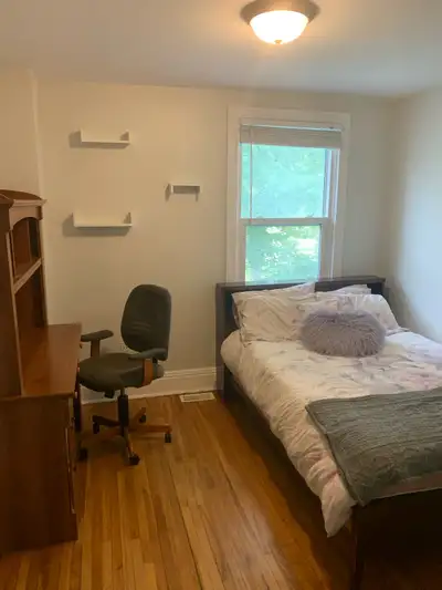 One room in 6 bedroom house. Five female students looking to share with another female student eithe...