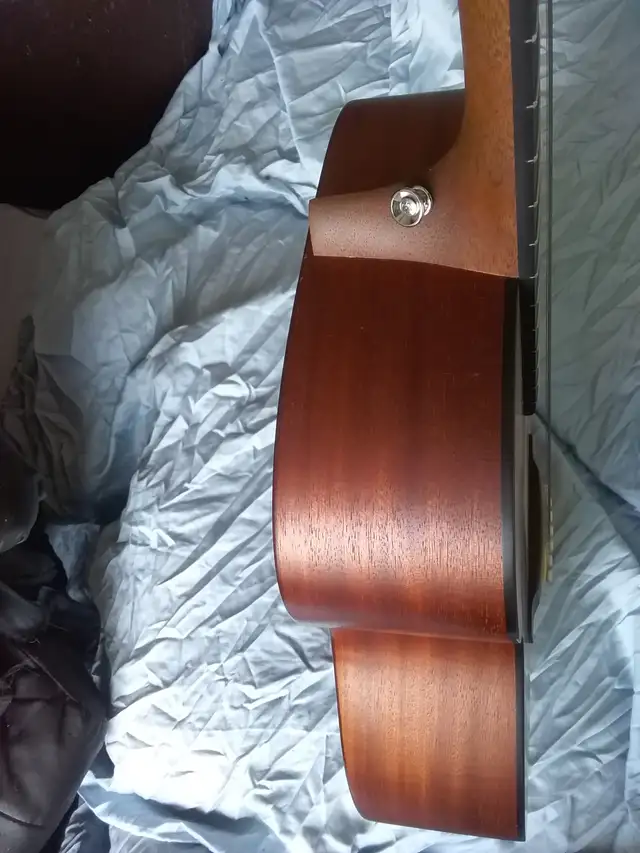 MINT Left Hand Martin 000 Jr 10 All Solid Wood, Spruce & Sapele ...