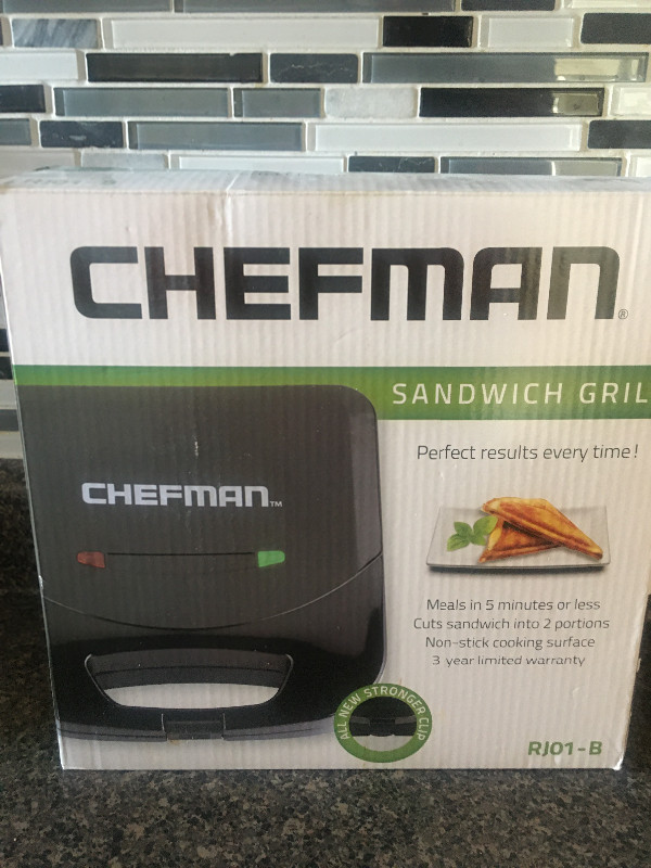 Chefman sandwich maker and panini grill in Toasters & Toaster Ovens in Mississauga / Peel Region