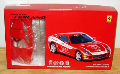 brand new and LIMITED EDITION Fujimi 1/24 Ferrari 599 GTB Panamerica USA model. This kit is still se...