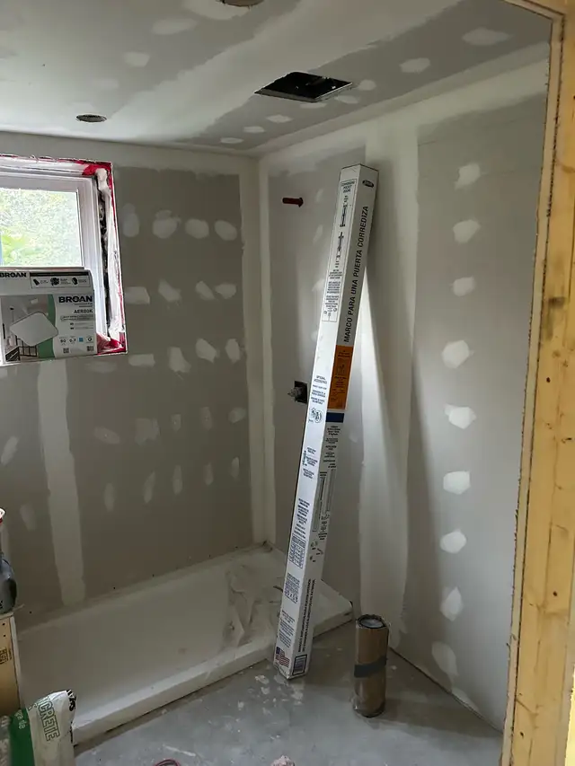 Drywall, tapping, madding, painting 