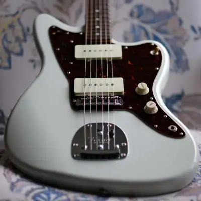Fender Traditional '60s Jazzmaster MIJ, View more
